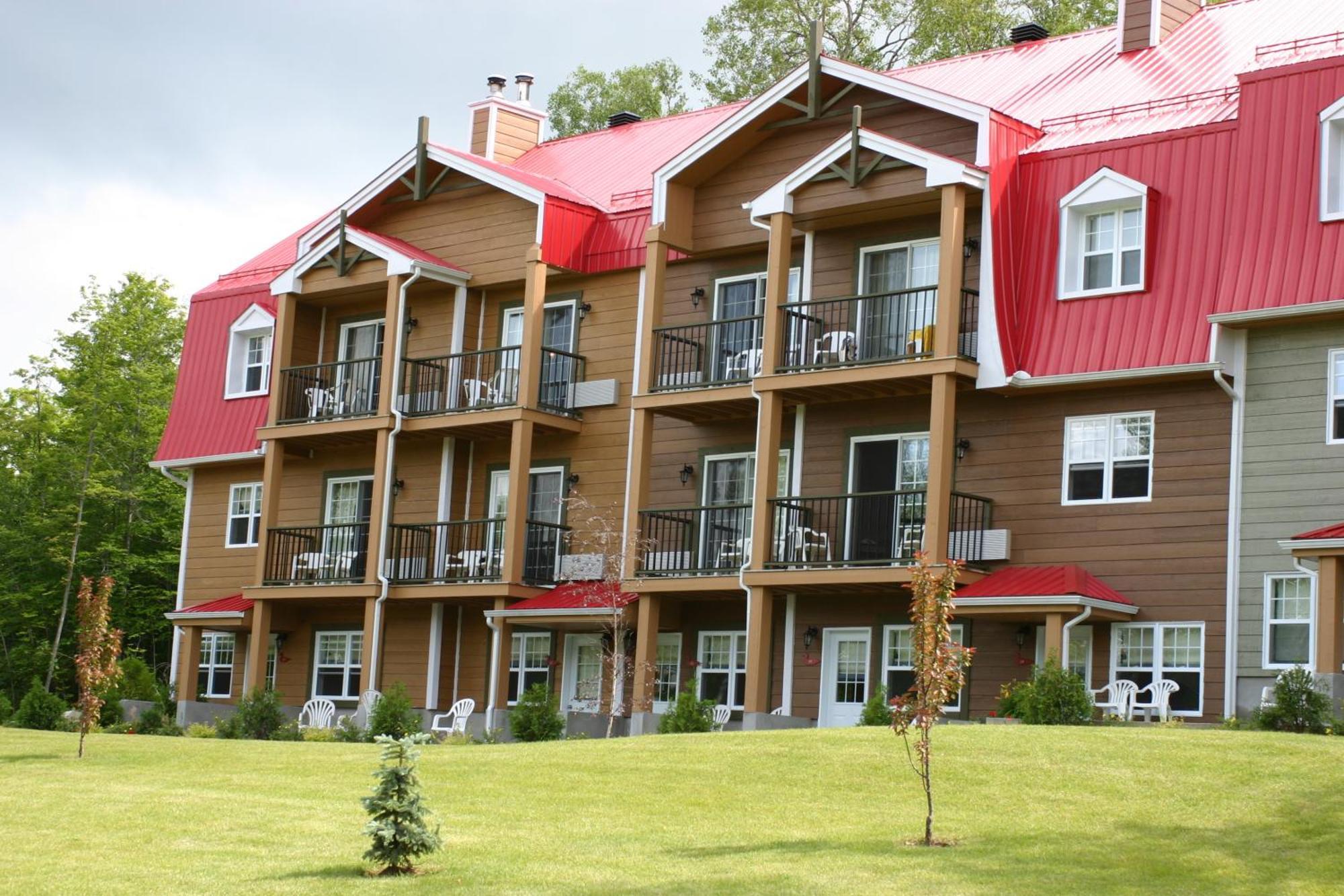 Auberge Du Lac Morency Saint Hippolyte Esterno foto