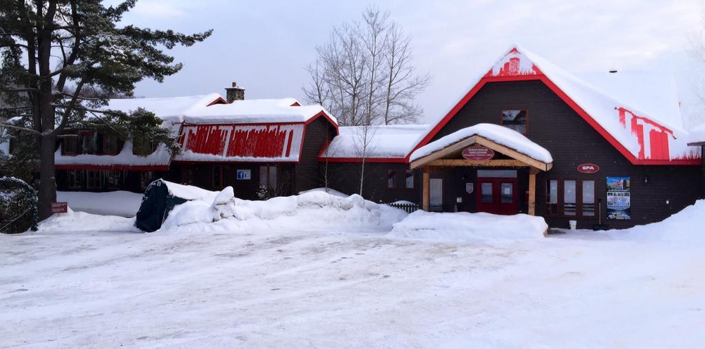 Auberge Du Lac Morency Saint Hippolyte Esterno foto